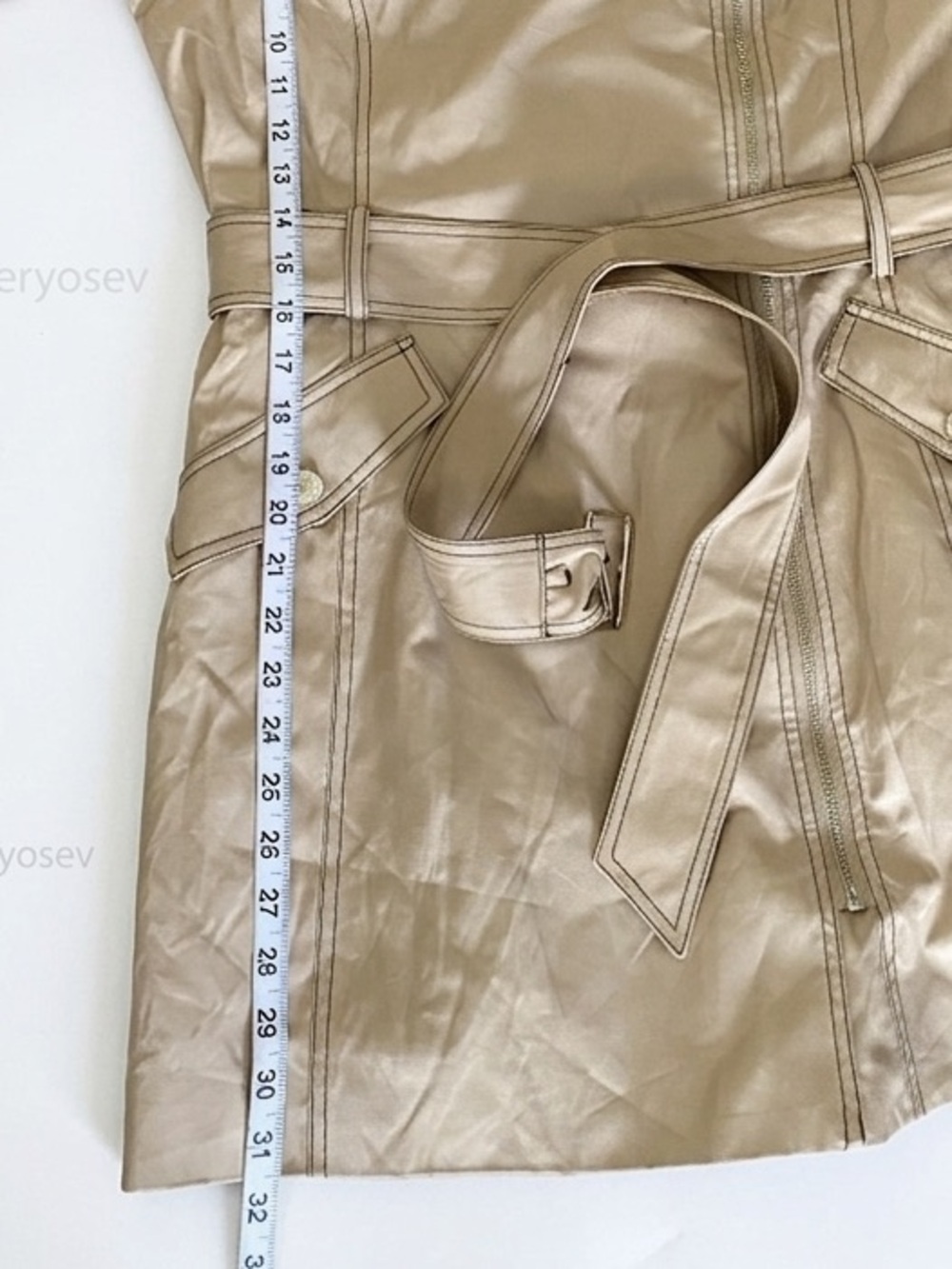 Michael Kors Women's Tan Trench Coat with Belt - Picture 4 of 14